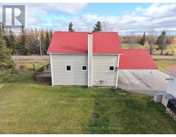 Kitchen - 1271 Mitron Road, Cochrane Remote Area, ON P0L1L0 Photo 8
