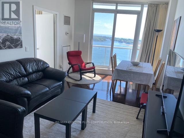 2408 - 218 QUEENS QUAY W, Toronto (Waterfront Communities) — photo 5