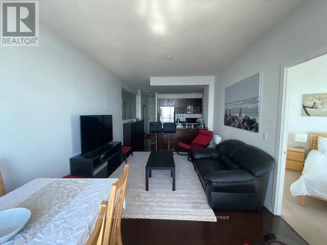 2408 - 218 QUEENS QUAY W, Toronto (Waterfront Communities) — photo 7