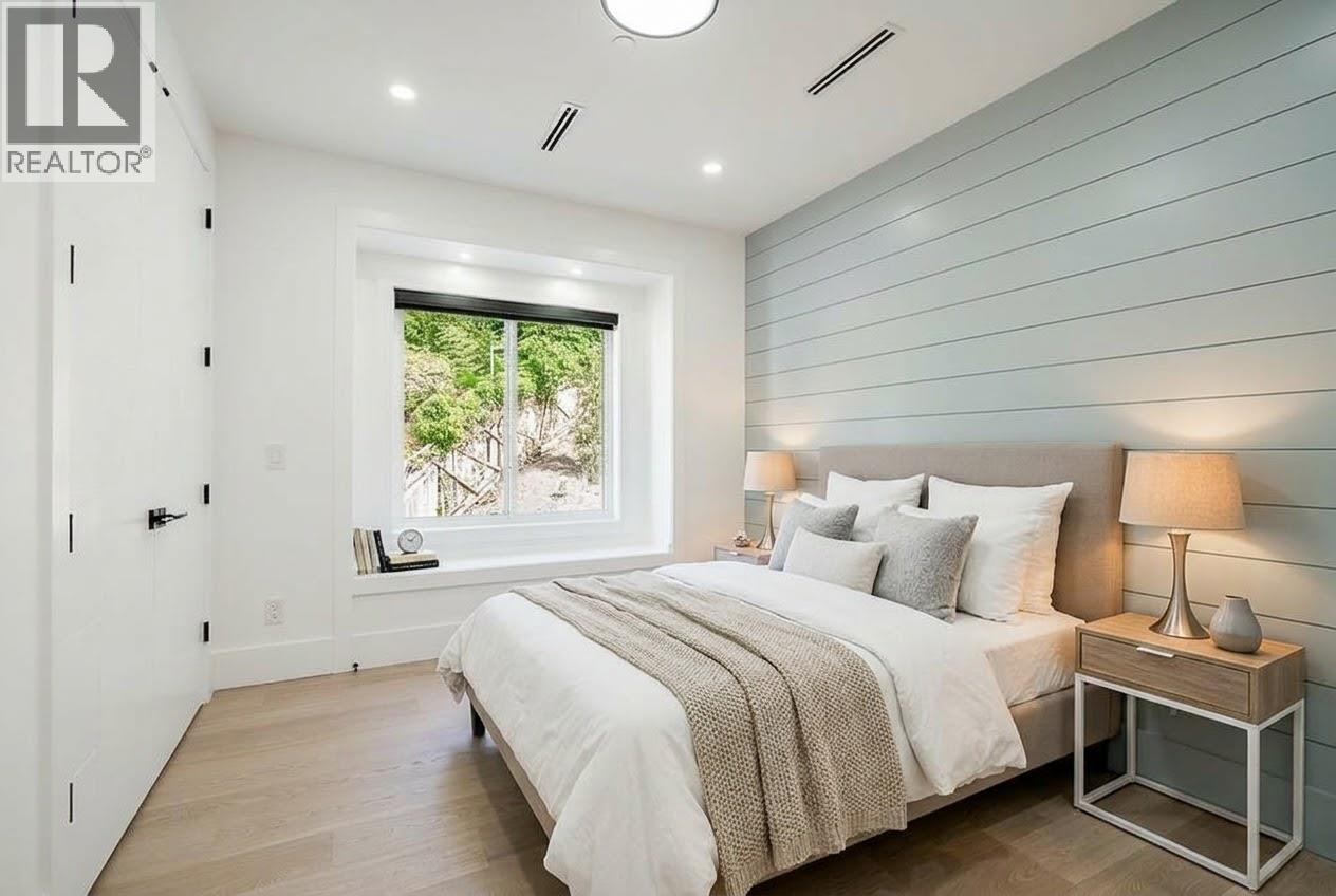 2263 Monashee Court, Coquitlam — photo 13