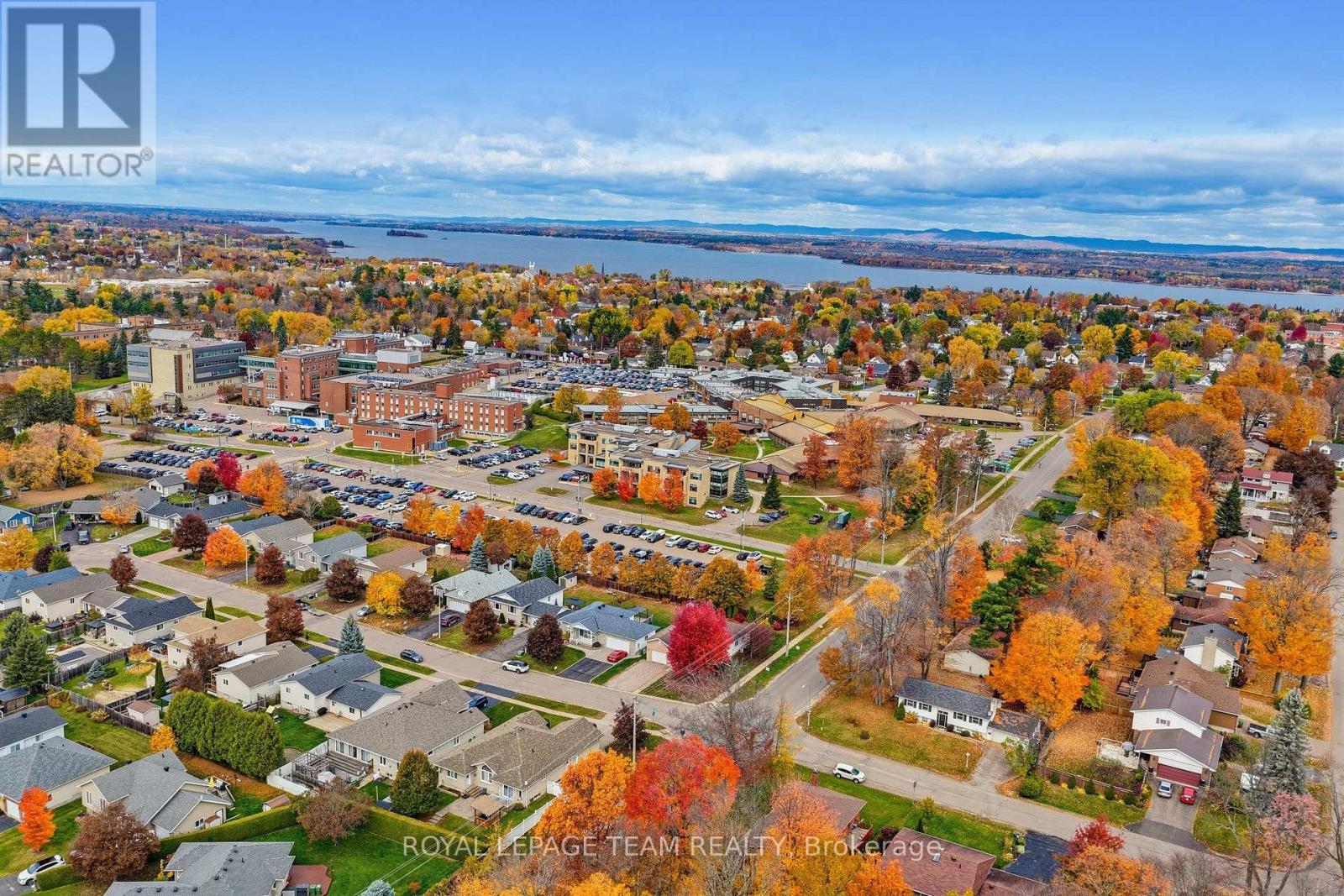 2 Bed, 2 Bath Multi-Family for Rent in Pembroke – UNIT 3 – 730 CECELIA STREET, Pembroke – MLS# X14091976 - Image 33