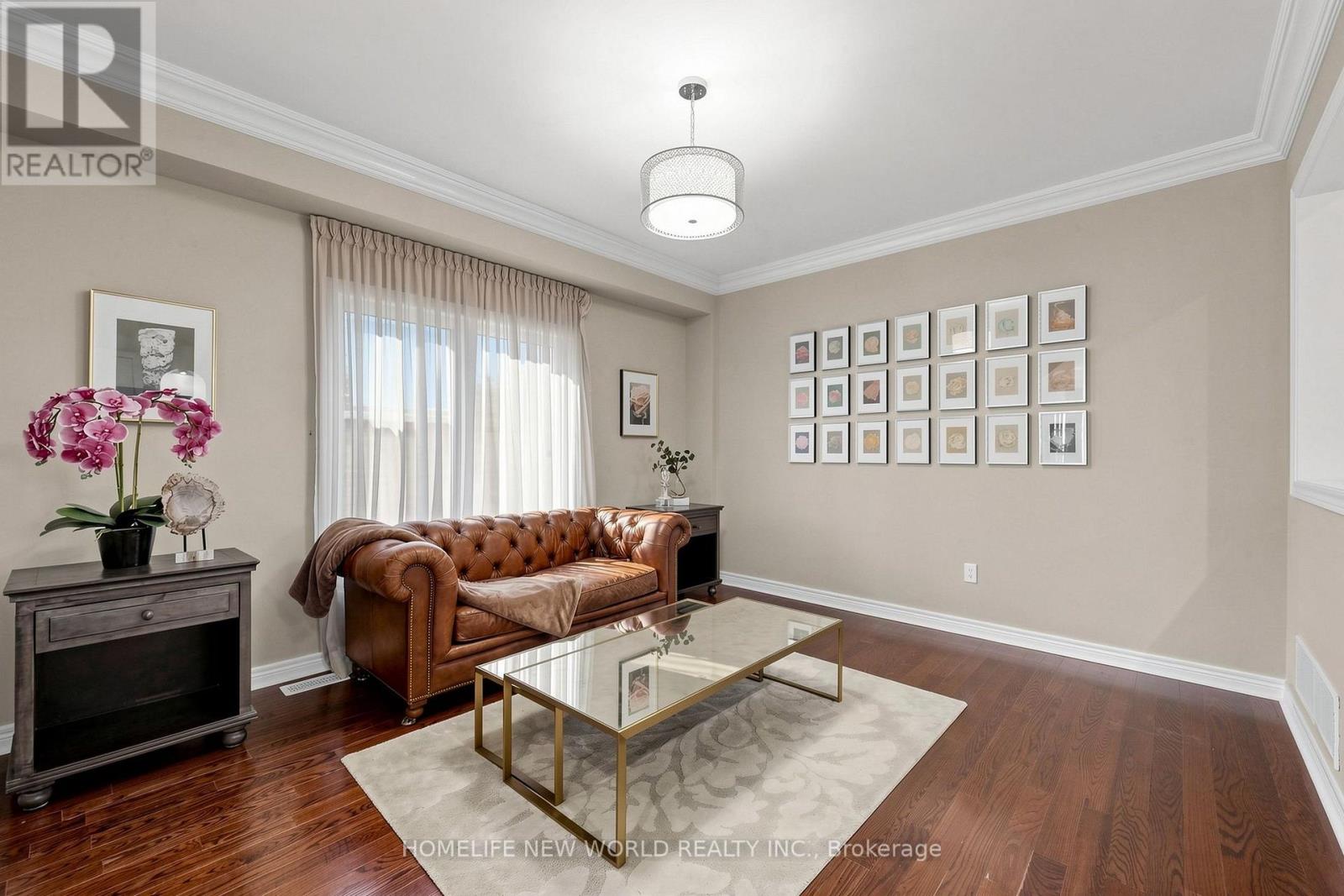 Photo of 19 FEATHERWOOD DRIVE