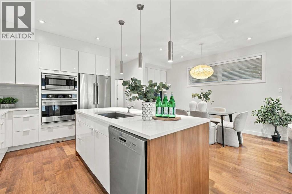 1720 32 Avenue SW, Calgary — photo 15