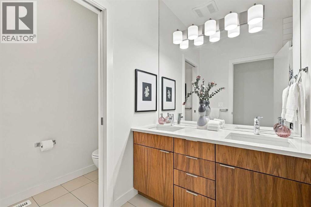 1720 32 Avenue SW, Calgary — photo 23