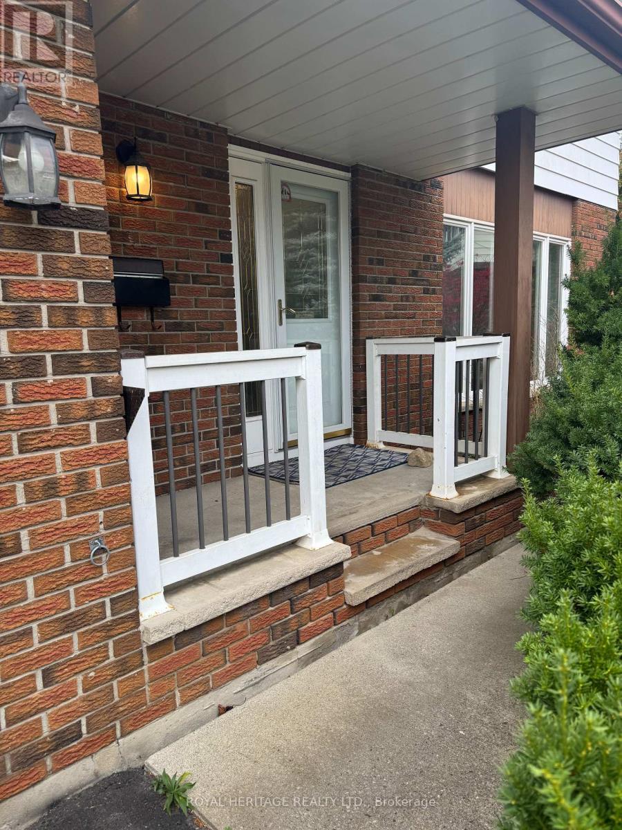 Main- 349 Carnaby Court, Oshawa, ON photo 3
