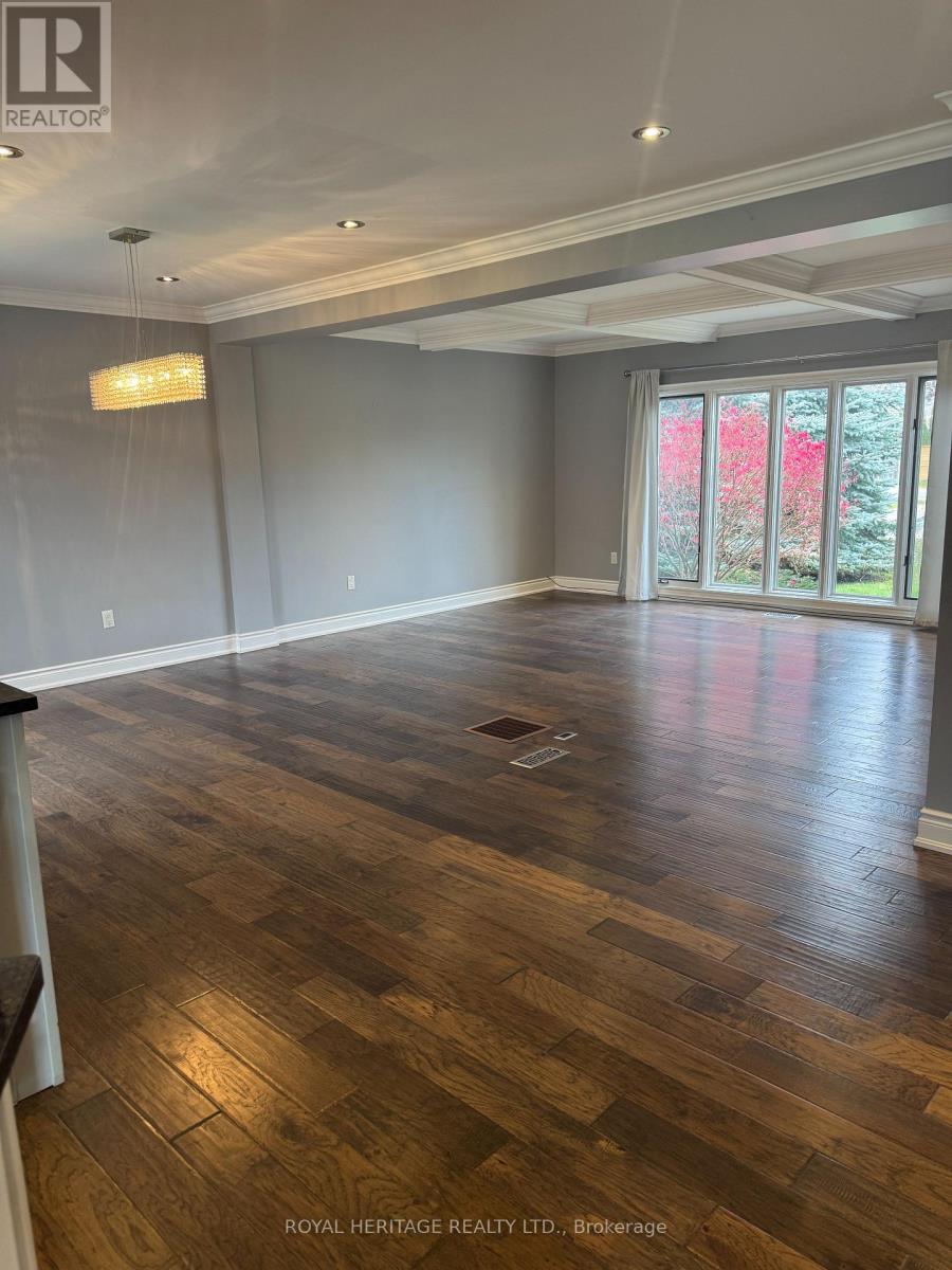 Main- 349 Carnaby Court, Oshawa, ON photo 7