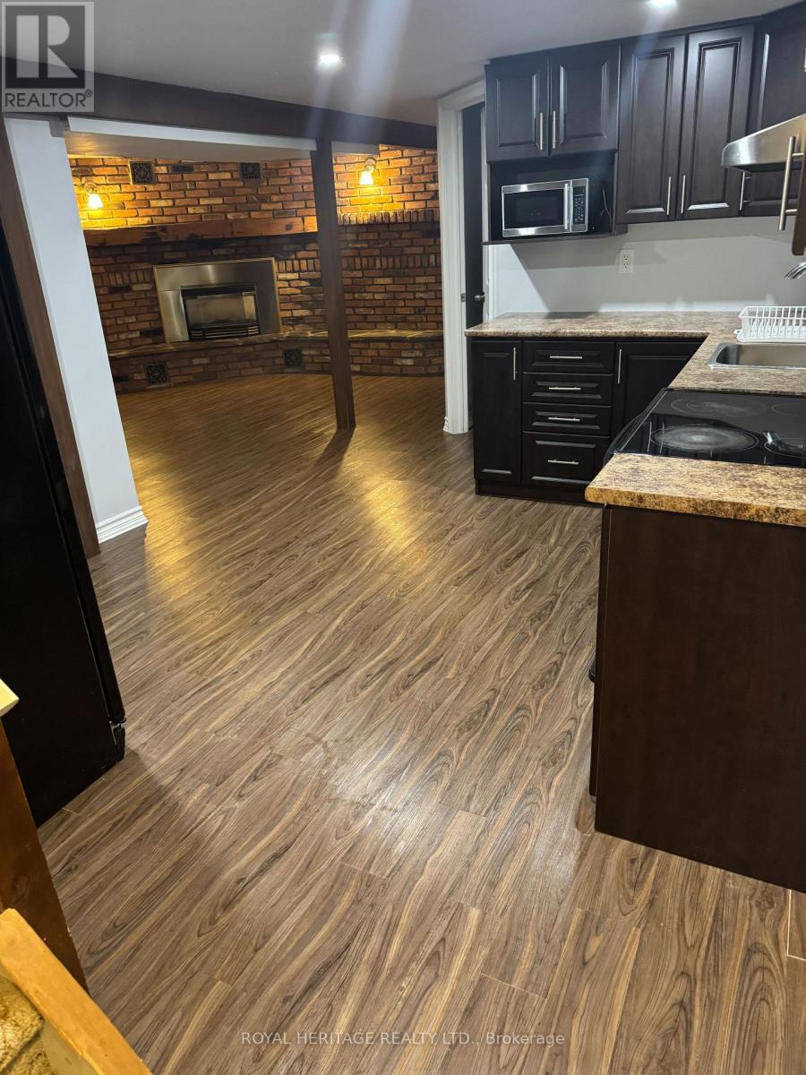 349 Carnaby Court, Oshawa, ON photo 22