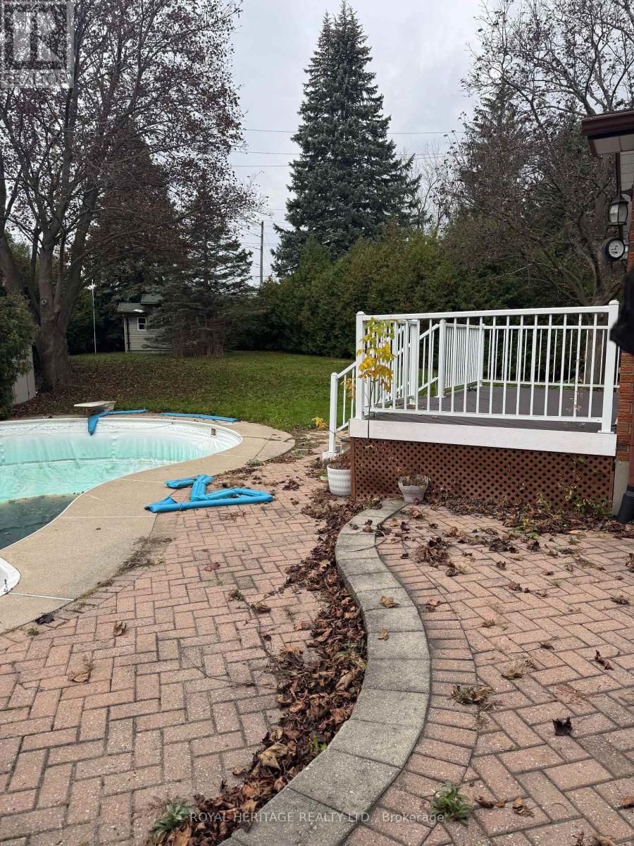 349 Carnaby Court, Oshawa, ON photo 33