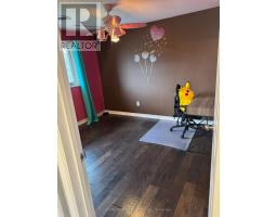 349 Carnaby Court, Oshawa, ON L1G6N7 Photo 15