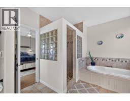 6479 Stuart Crescent S, Peachland, BC V0H1X7 Photo 27
