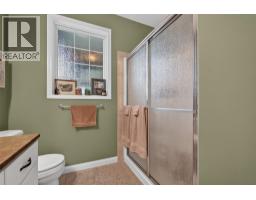 6479 Stuart Crescent S, Peachland, BC V0H1X7 Photo 38
