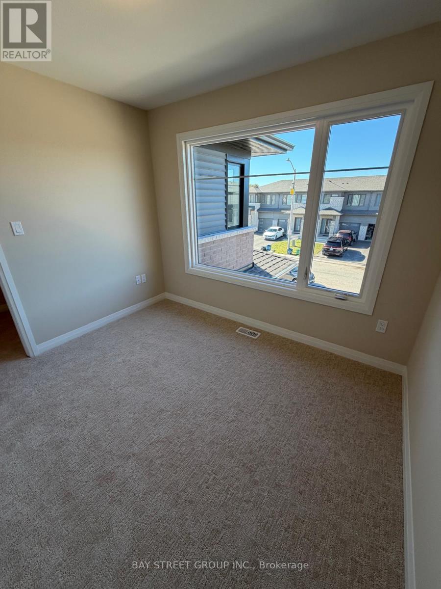 7396 MARVEL DRIVE, Niagara Falls (Brown) — photo 12