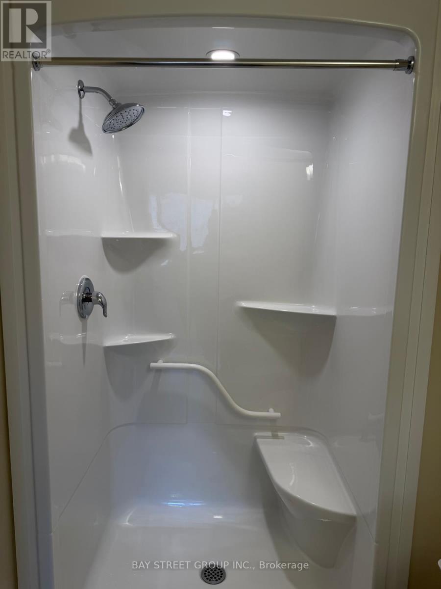 7396 MARVEL DRIVE, Niagara Falls (Brown) — photo 9