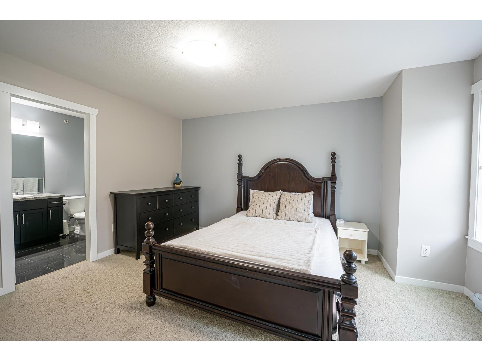 21059 79A Avenue, Langley — photo 14
