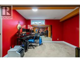 355 Mt Apex Green Se, Calgary, AB T2Z3B8 Photo 37