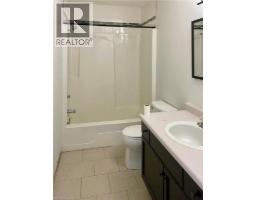 Kitchen - 43 Beckett Boulevard, Tillsonburg, ON N4G5N2 Photo 9