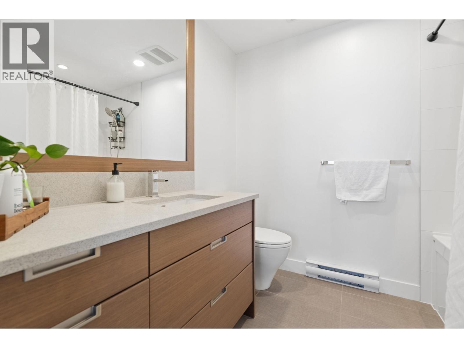 2305 2077 Rosser Avenue, Burnaby — photo 23