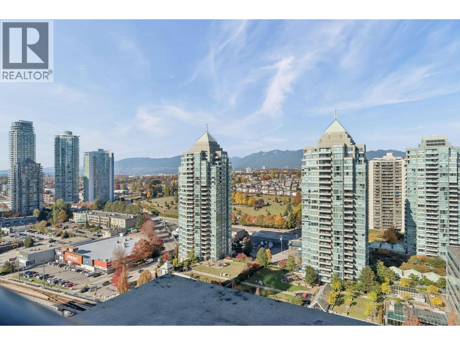 2305 2077 Rosser Avenue, Burnaby — photo 29