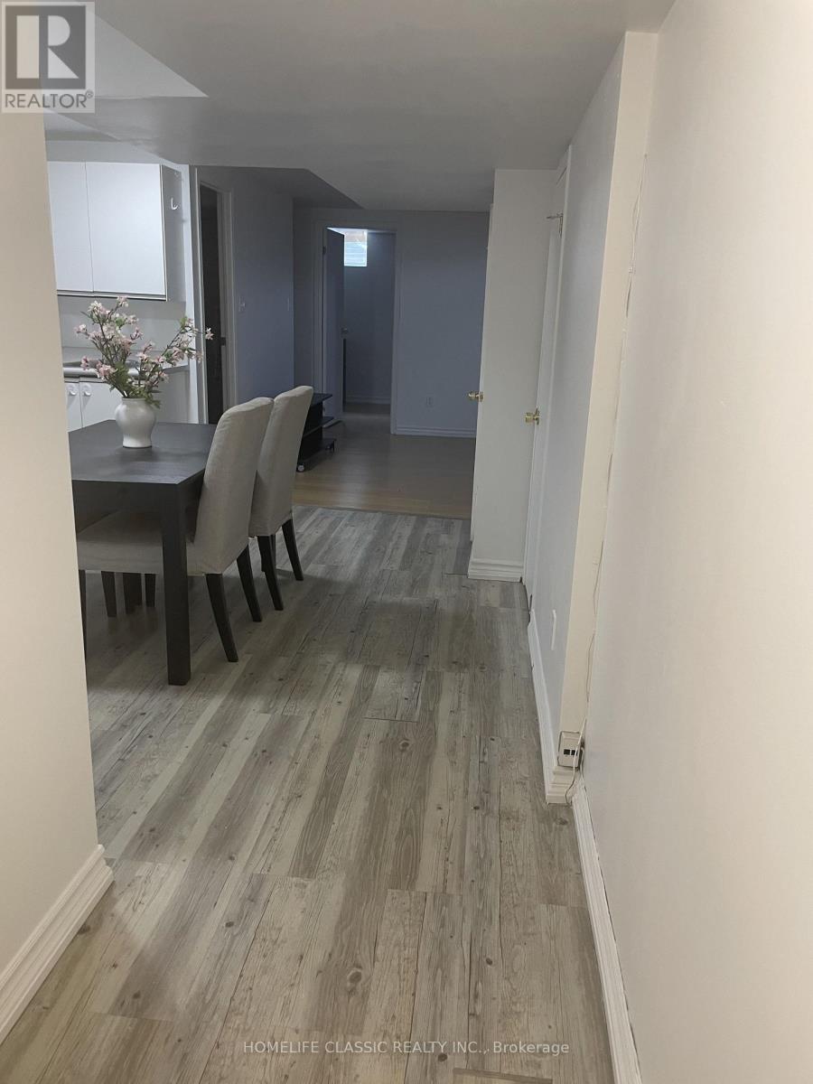 LOWER - 102 CHURCH STREET S, Richmond Hill (Crosby) — photo 6