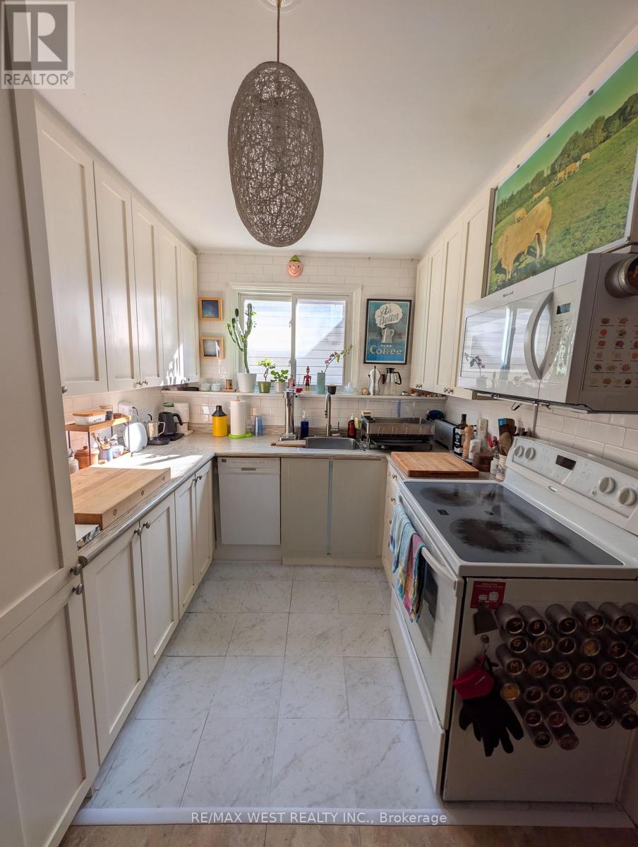 419 JANE STREET, Toronto (Runnymede-Bloor West Village) — photo 8