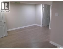 1917 Toronto Street, Regina, SK S4R8L1 Photo 10