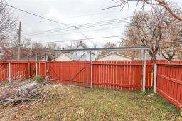 756 Manitoba Avenue, Winnipeg, MB R2W2H5 Photo 13