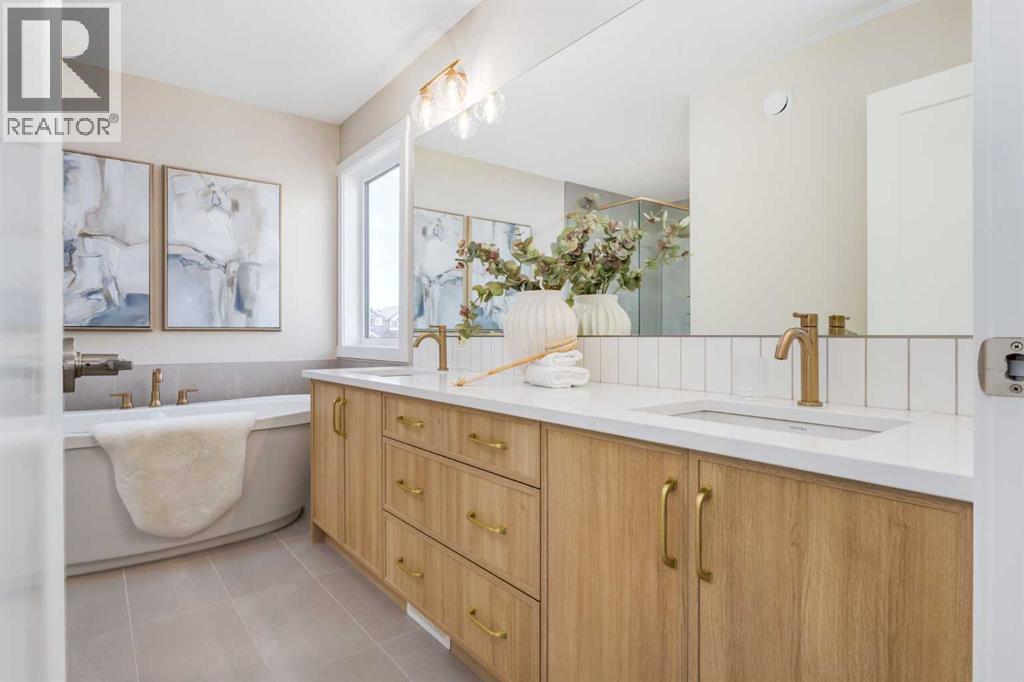 5 Bed, 3 Bath House for Sale in Calgary – 27 Creekside Rise SW, Calgary – MLS# A2338861 - Image 28