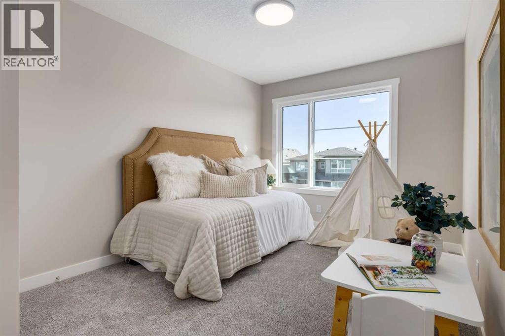 5 Bed, 3 Bath House for Sale in Calgary – 27 Creekside Rise SW, Calgary – MLS# A2338861 - Image 33