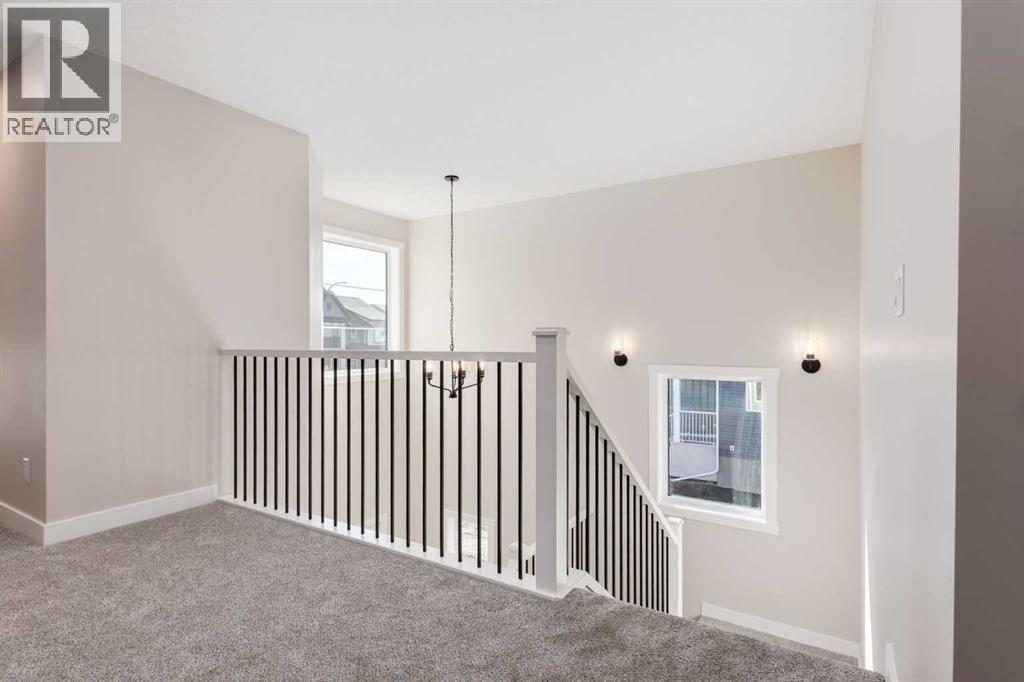 5 Bed, 3 Bath House for Sale in Calgary – 27 Creekside Rise SW, Calgary – MLS# A2338861 - Image 21