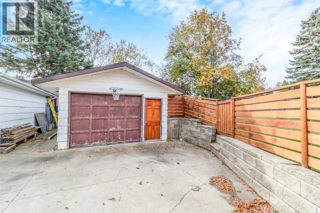 Property photograph 23 for MLS A2352515