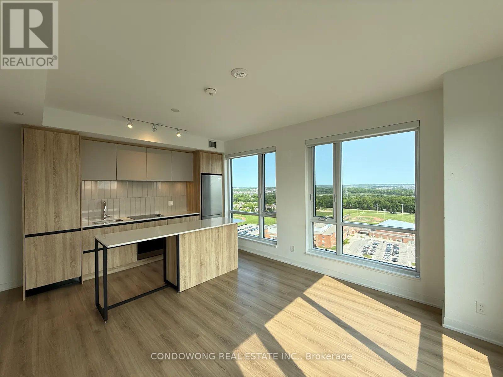2104 - 7950 BATHURST STREET, Vaughan (Beverley Glen)