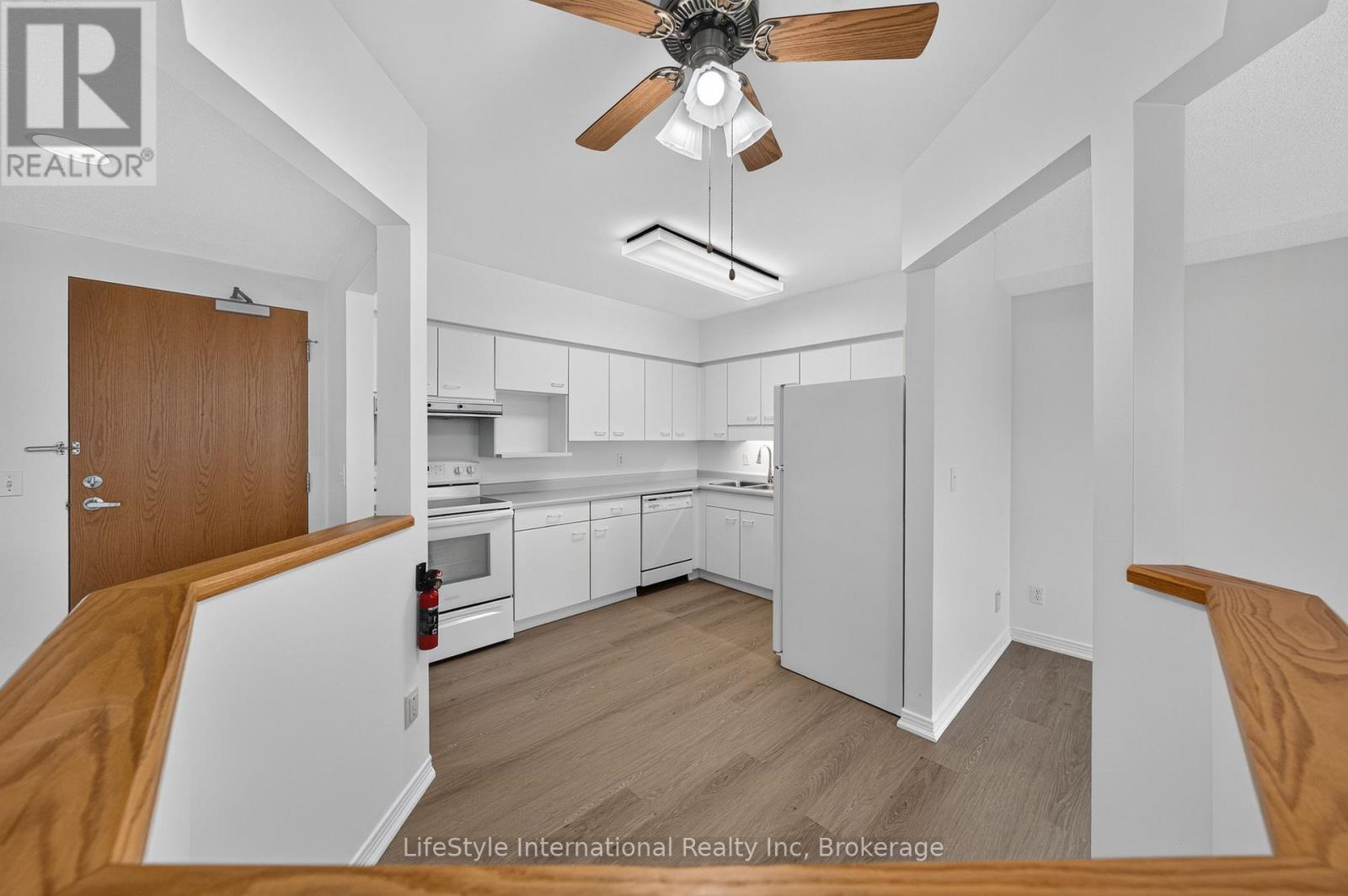 205 - 208 SILVERCREEK PARKWAY N, Guelph (Junction/Onward Willow) — photo 10