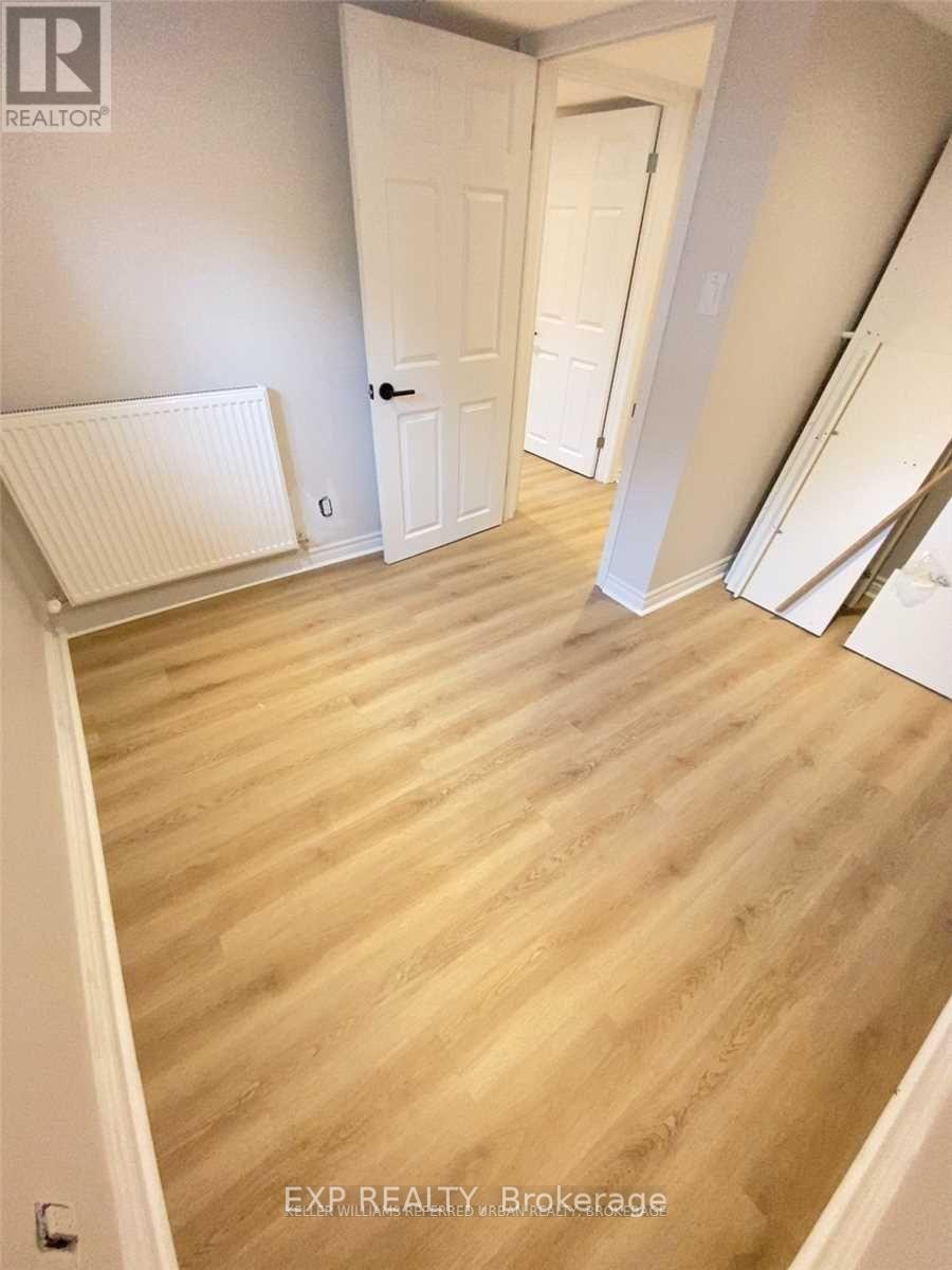 LOWER - 27 SNIDER AVENUE, Toronto (Briar Hill-Belgravia) — photo 10