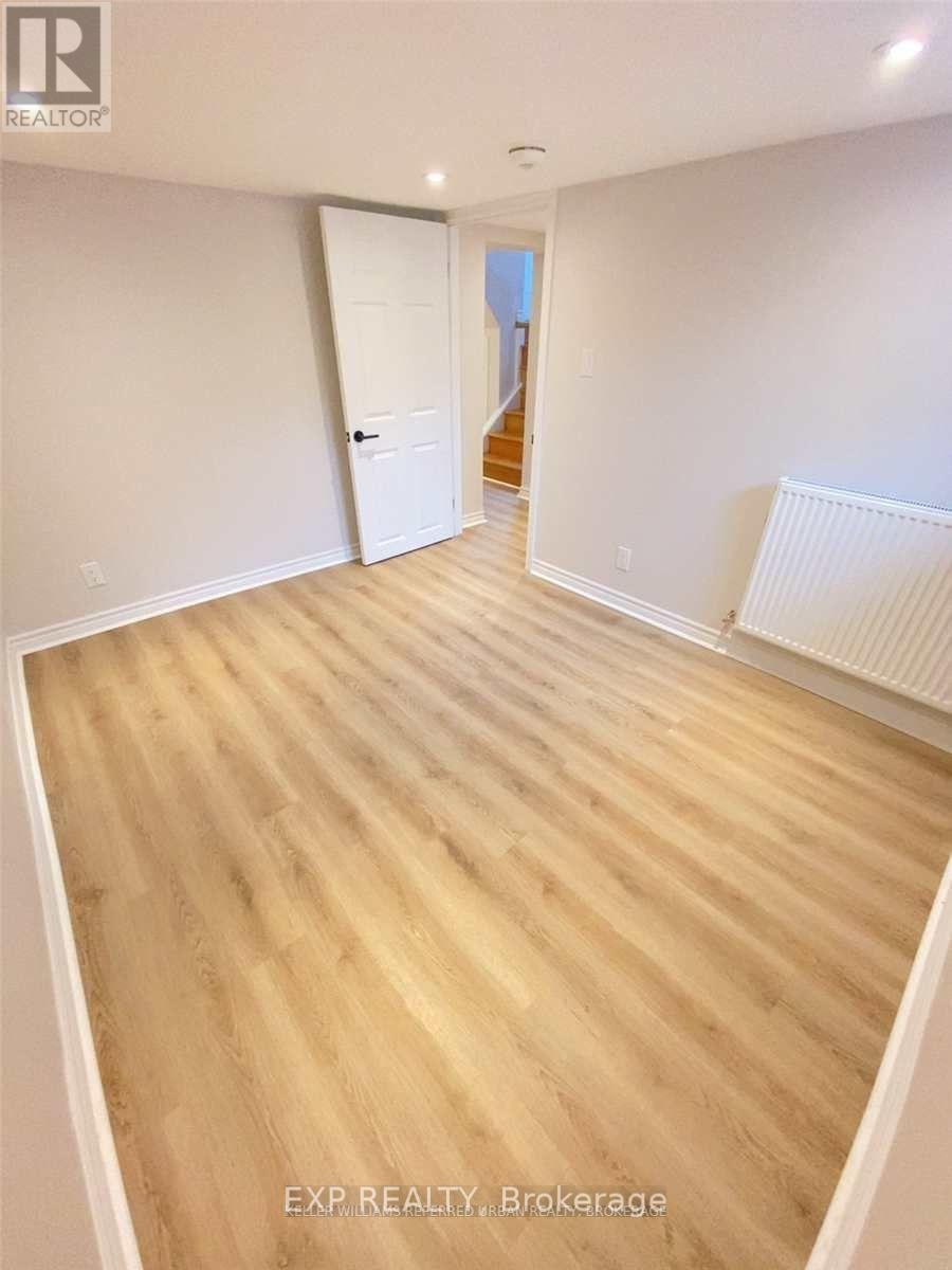 LOWER - 27 SNIDER AVENUE, Toronto (Briar Hill-Belgravia) — photo 12