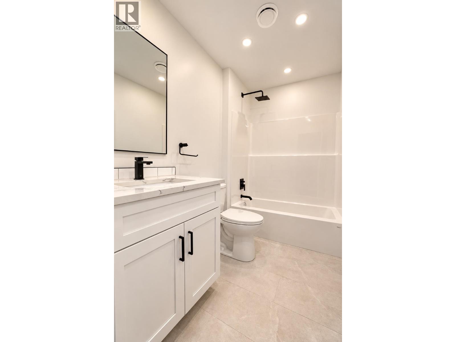  124 KOOTENAY Street, Kitimat - Image 1