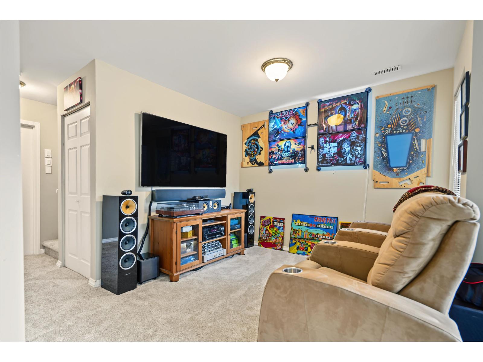 512 13900 Hyland Road, Surrey — photo 26