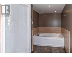 105 Fitzgerald Drive, Huntsville, ON P0B1M0 Photo 38