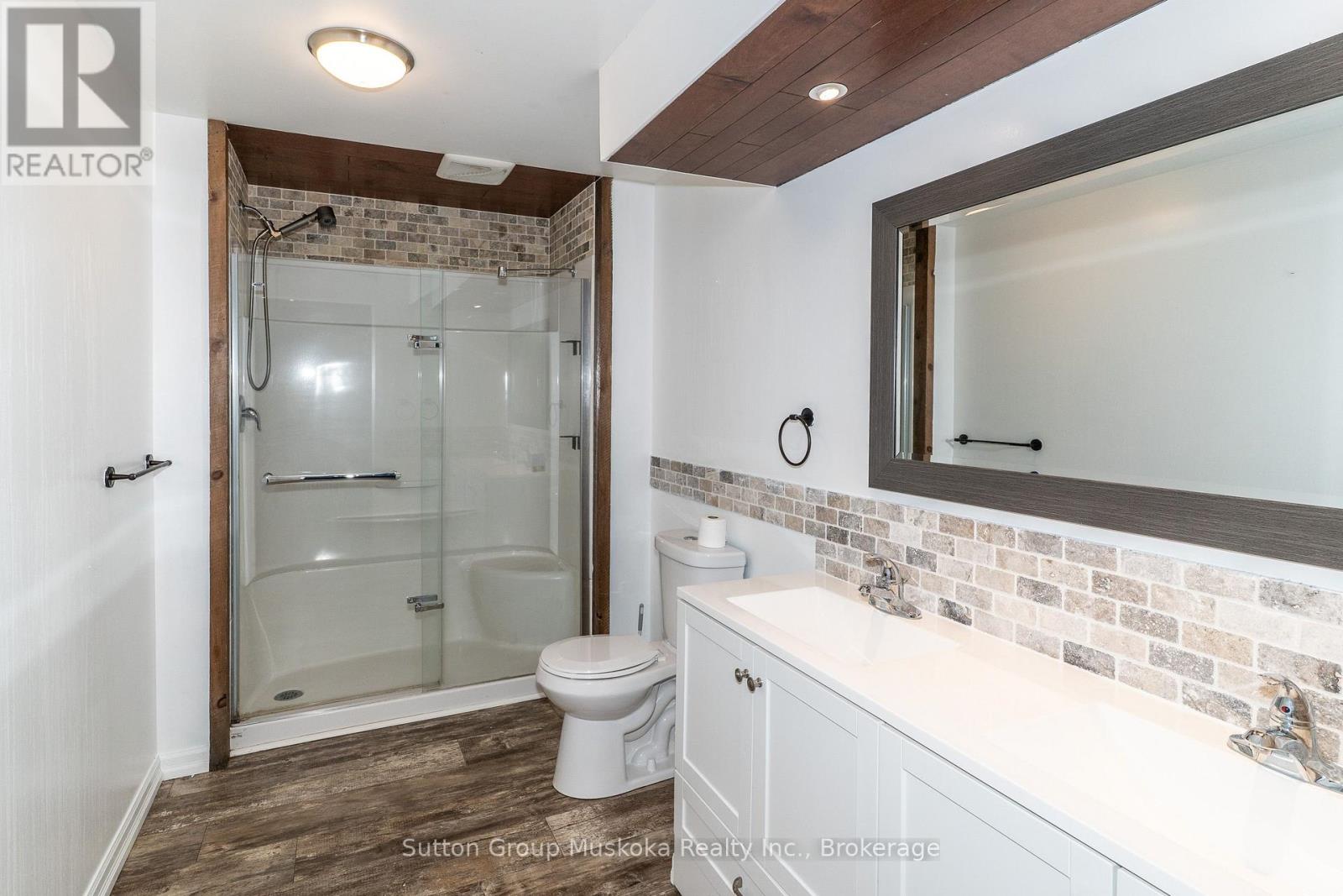 105 FITZGERALD DRIVE - 42