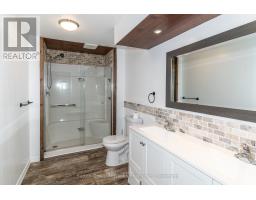 105 Fitzgerald Drive, Huntsville, ON P0B1M0 Photo 42