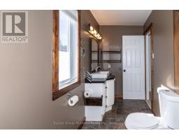 105 Fitzgerald Drive, Huntsville, ON P0B1M0 Photo 39