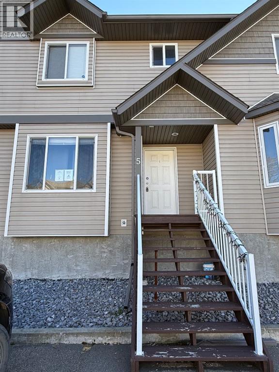 Photo of 5, 71 Rodeo Way, Whitecourt