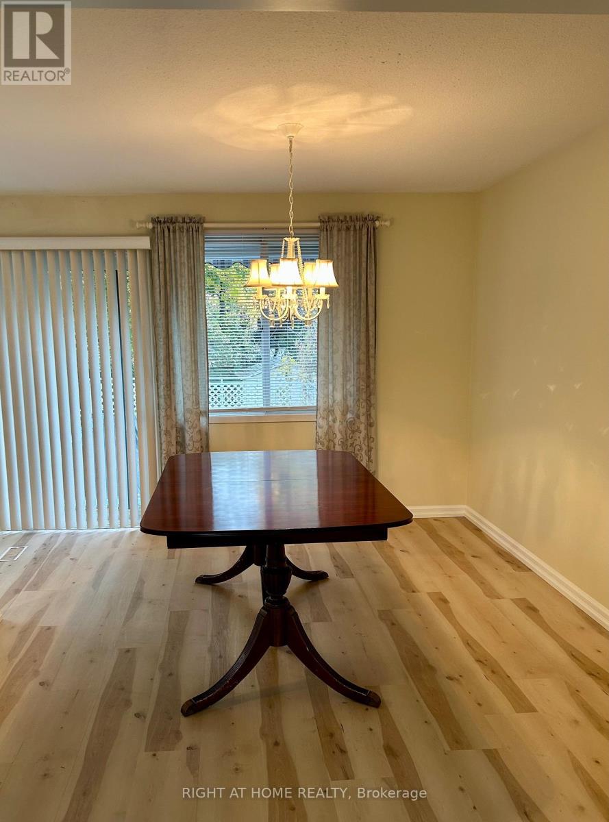 94 SOUTHDALE DRIVE, Markham (Bullock) — photo 8