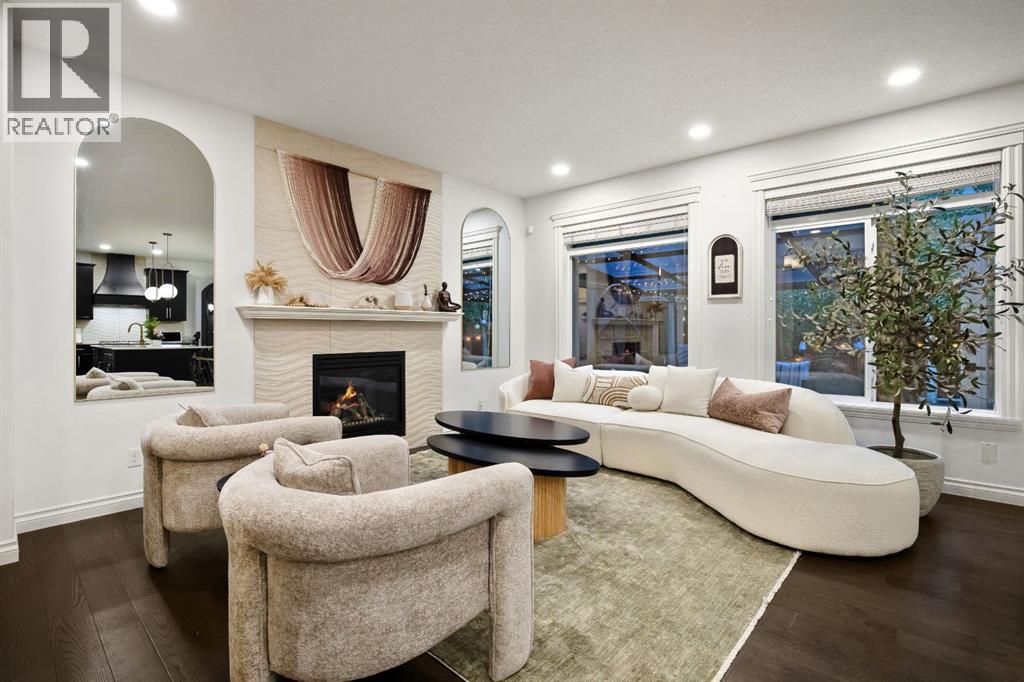 211 Auburn Sound Circle SE, photo 8 of 46