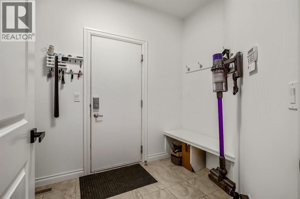 211 Auburn Sound Circle SE, photo 18 of 46