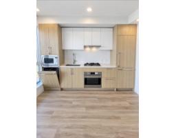 1702 9675 King George Boulevard, Surrey, BC V3T2V3 Photo 12