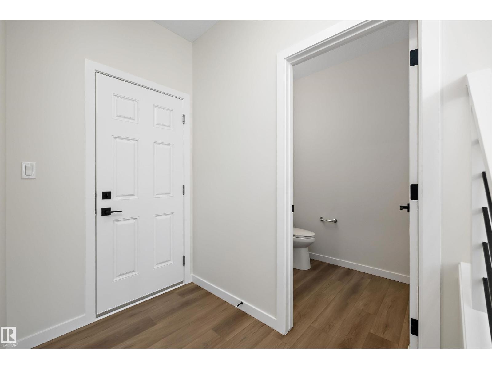 5308 Hawthorn Close SW, Edmonton — photo 5