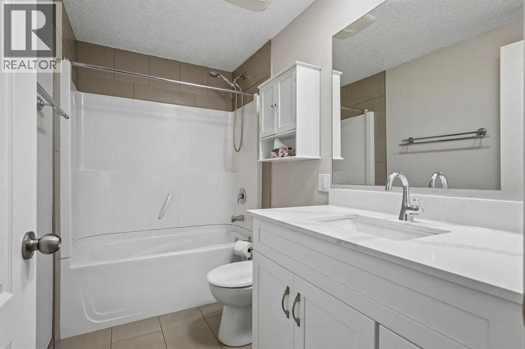 34, 330 Canterbury Drive SW, Calgary — photo 21