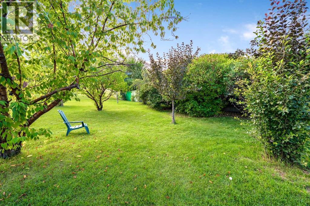 Property photograph 11 for MLS A2354776