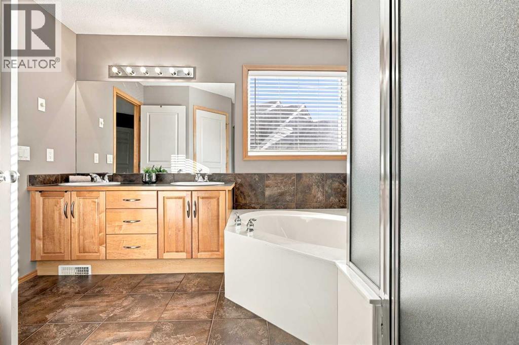 112 Eversyde Way SW, Calgary — photo 24