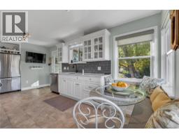 1005 West Bench Drive, Penticton, BC V2A8Y4 Photo 21